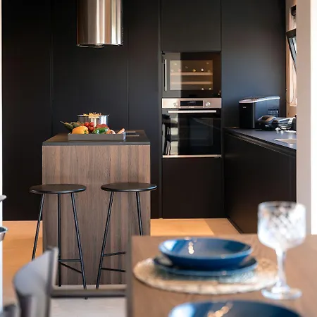 Holiday home Noble Strandnahe Mit Meerblick, Privatpool, Gym, Nur 700 Meter Zum