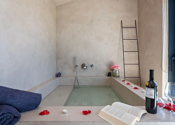 Noble Strandnahe Mit Meerblick, Privatpool, Gym, Nur 700 Meter Zum