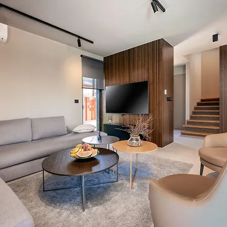 Casa vacanze Noble Strandnahe Mit Meerblick, Privatpool, Gym, Nur 700 Meter Zum